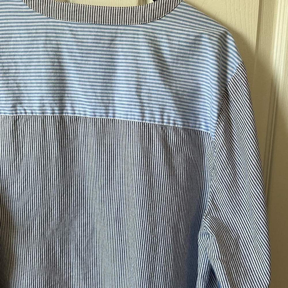 Serengeti top. floral embroidery. Long sleeve. size 1X - Picture 8 of 8